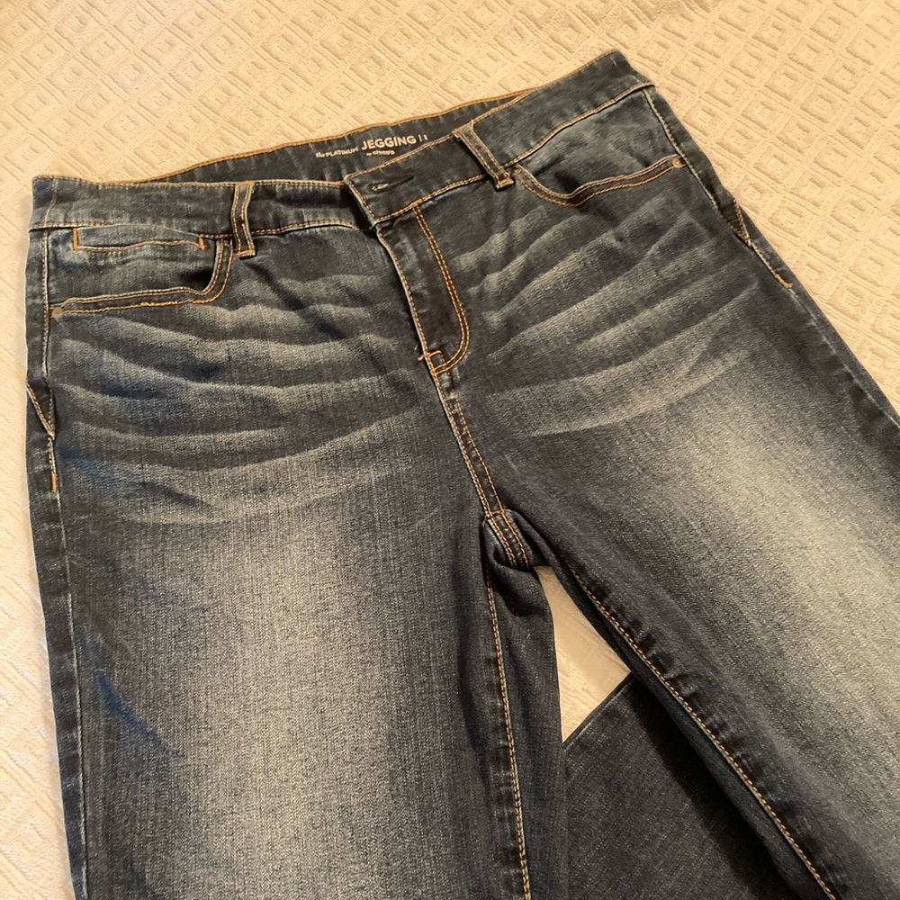 Chico’s Platinum Jegging